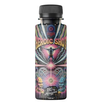 Butelka Elythra Labs Heroic Shot, 8,8 ml ultraskoncentrowany kratomowy shot energetyczny z 180 mg Mitragyniny. Psychodeliczny projekt etykiety z odważną kosmiczną grafiką, promienistą postacią bohatera i żywymi kolorami symbolizującymi ekstremalną moc.